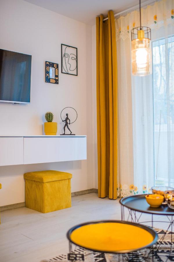 Kitty Sunflower Apartment Άλμπα Ιούλια Εξωτερικό φωτογραφία